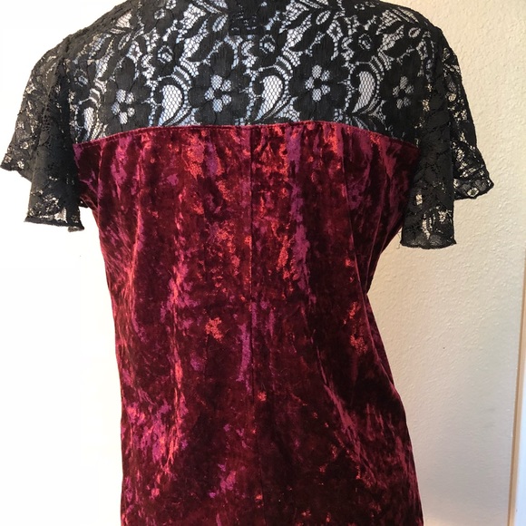 Adele & May crushed velvet and lace top size M - Picture 3 of 5